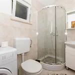House Santa Barbara בית נופש